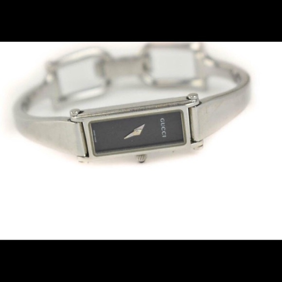 Ladies Gucci watch - Picture 1 of 4